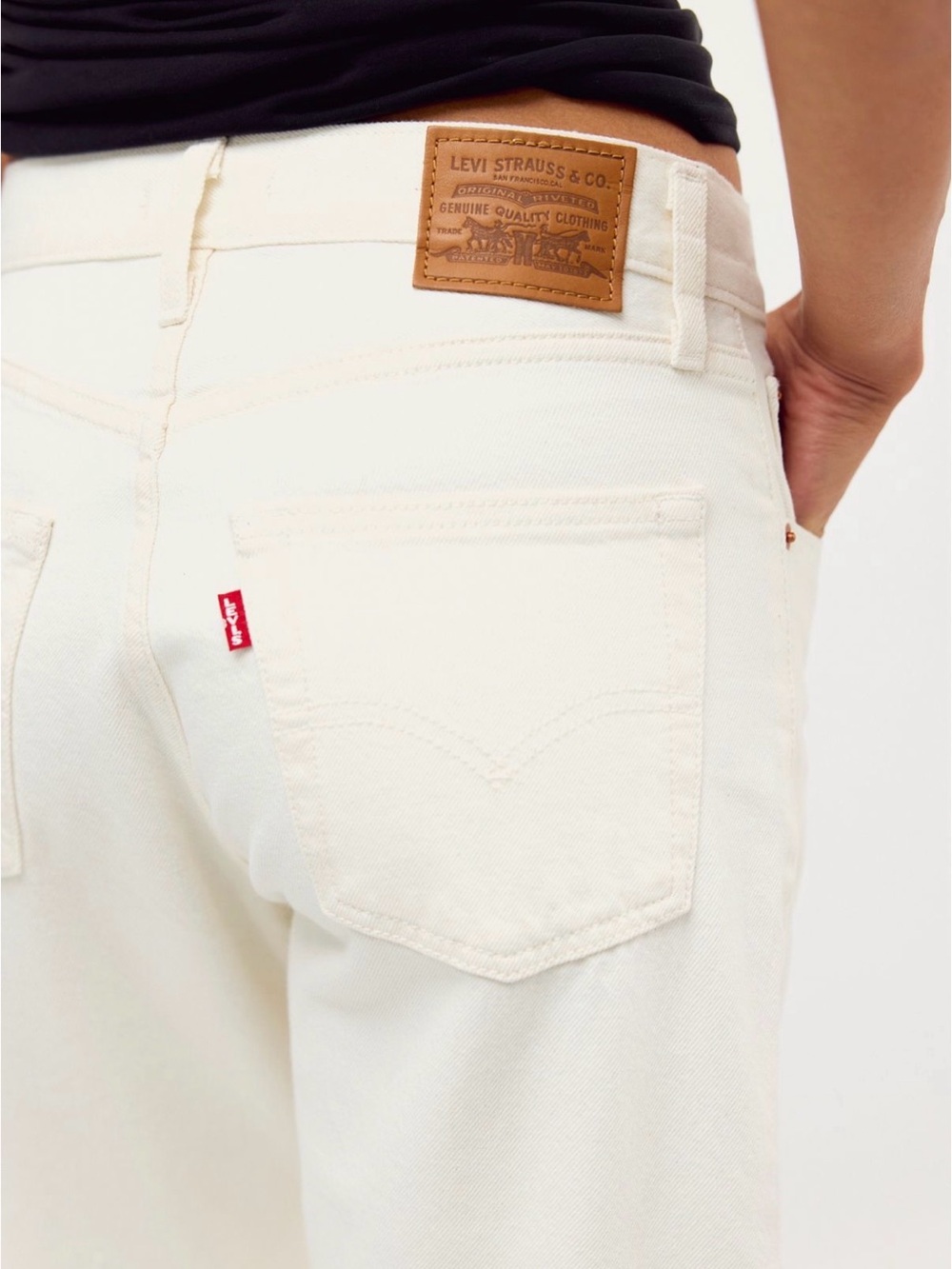Levi’s Easy Dad High Rise Wide Leg Jean - Picture 8 of 8